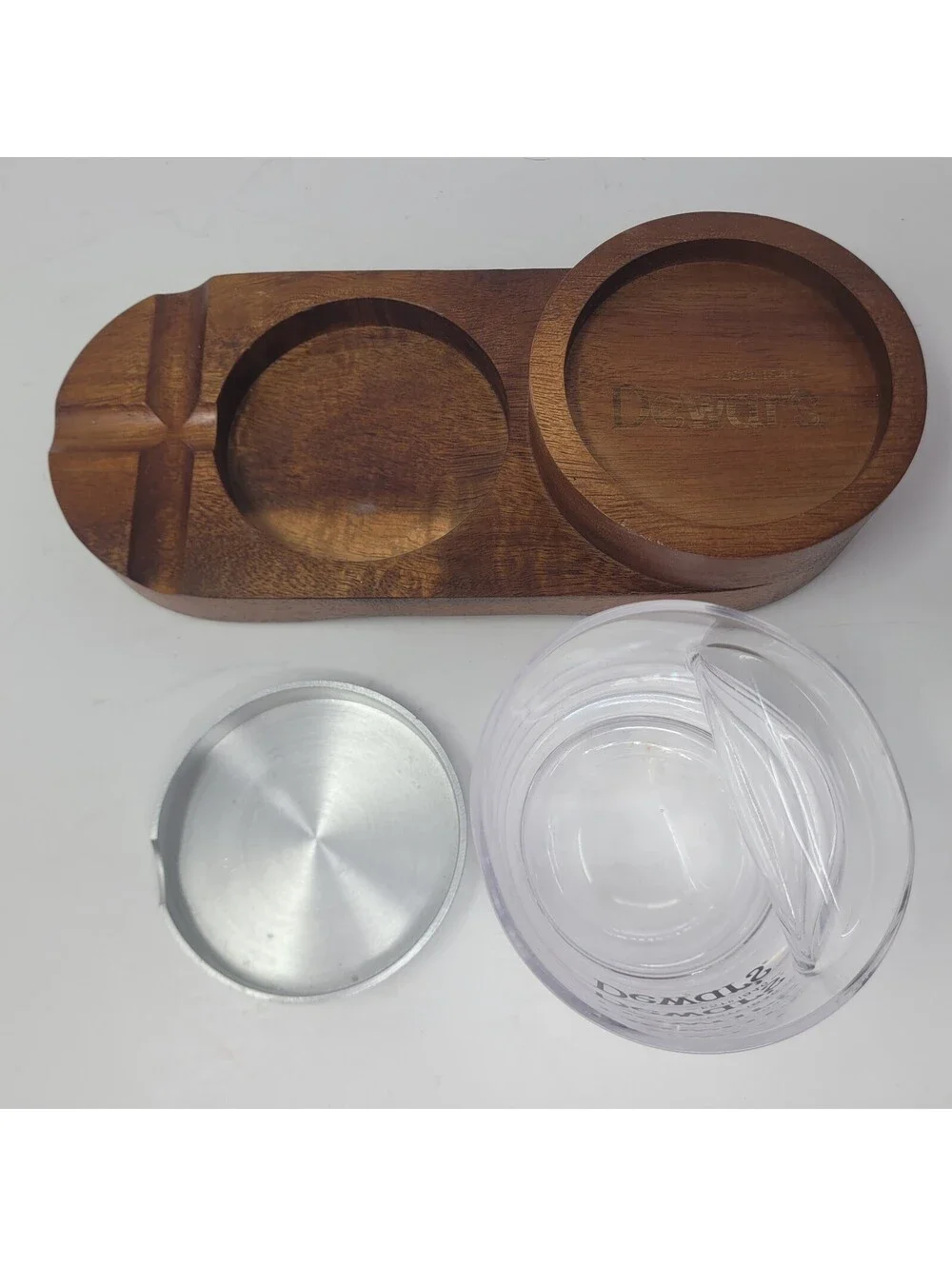 Dewars Scotch Whisky Wood Glass Cigar Ashtray Tray Caddy Coaster Barware Set